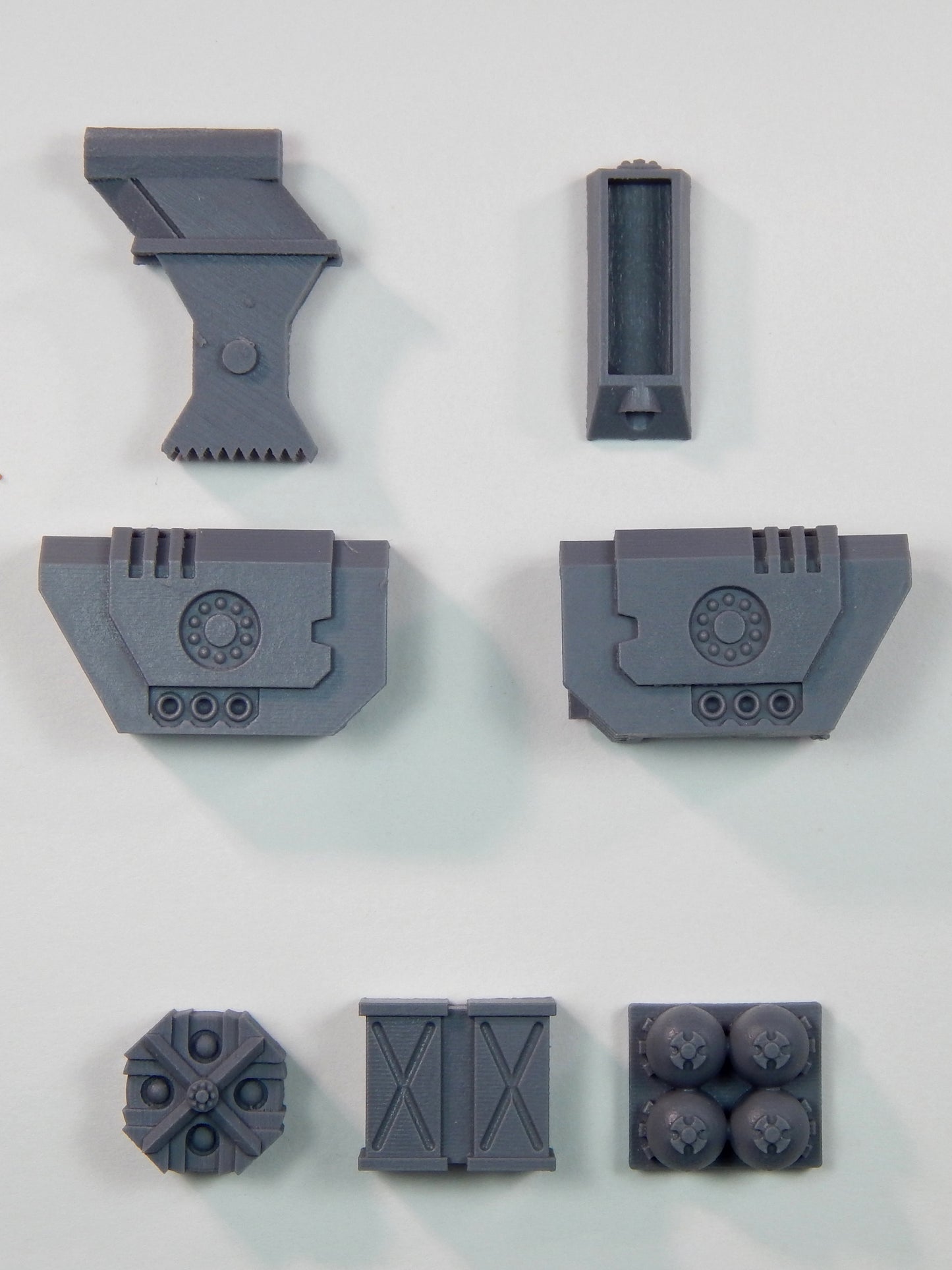 Falcon Dual Weapon Pylons