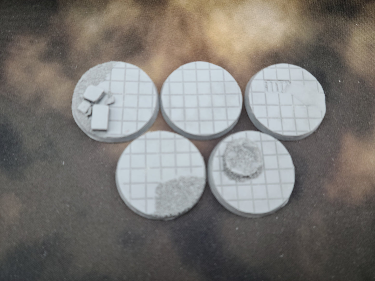 Large Tile - Round Bases