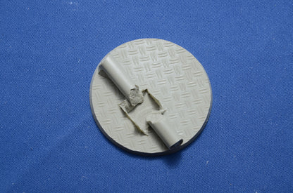 Diamond Plate Ruins Round Bases