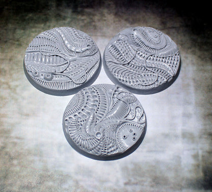 Alien Invasion - Round Bases