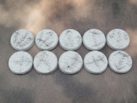 Chaos Diamond Plate - Round Bases