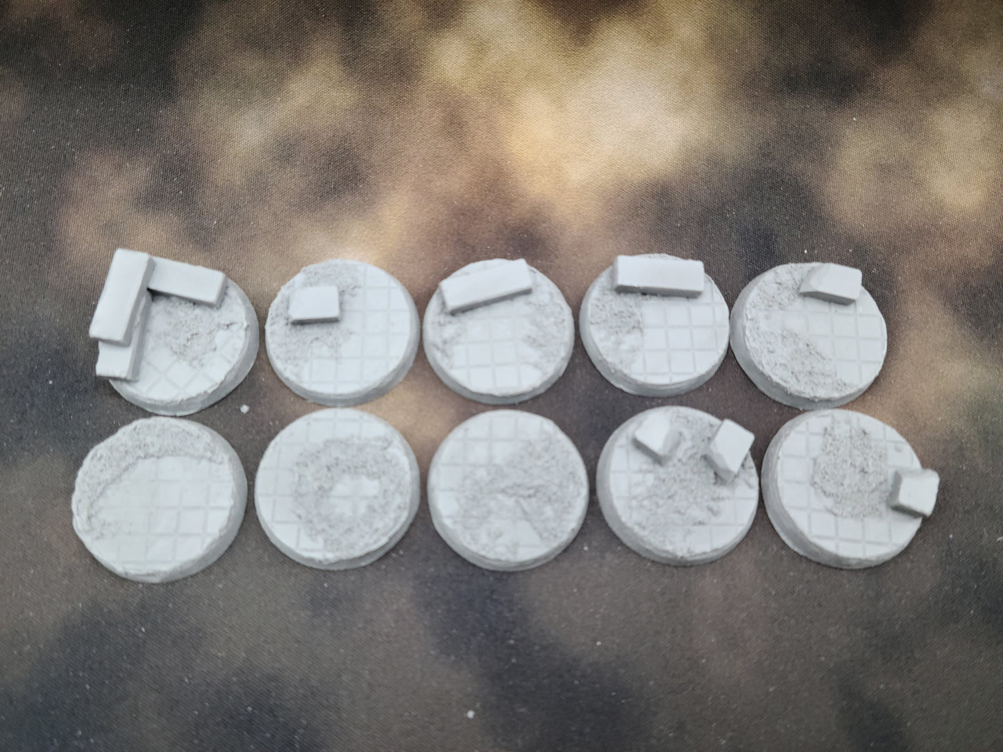 Large Tile - Round Bases