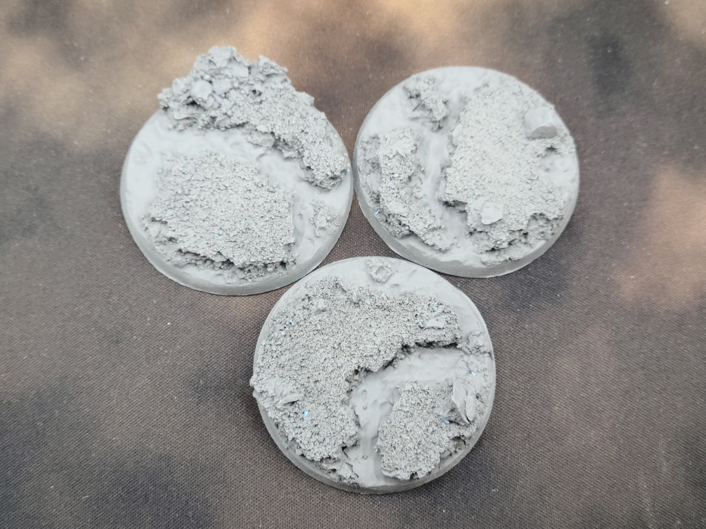 Lava Round - Round Bases