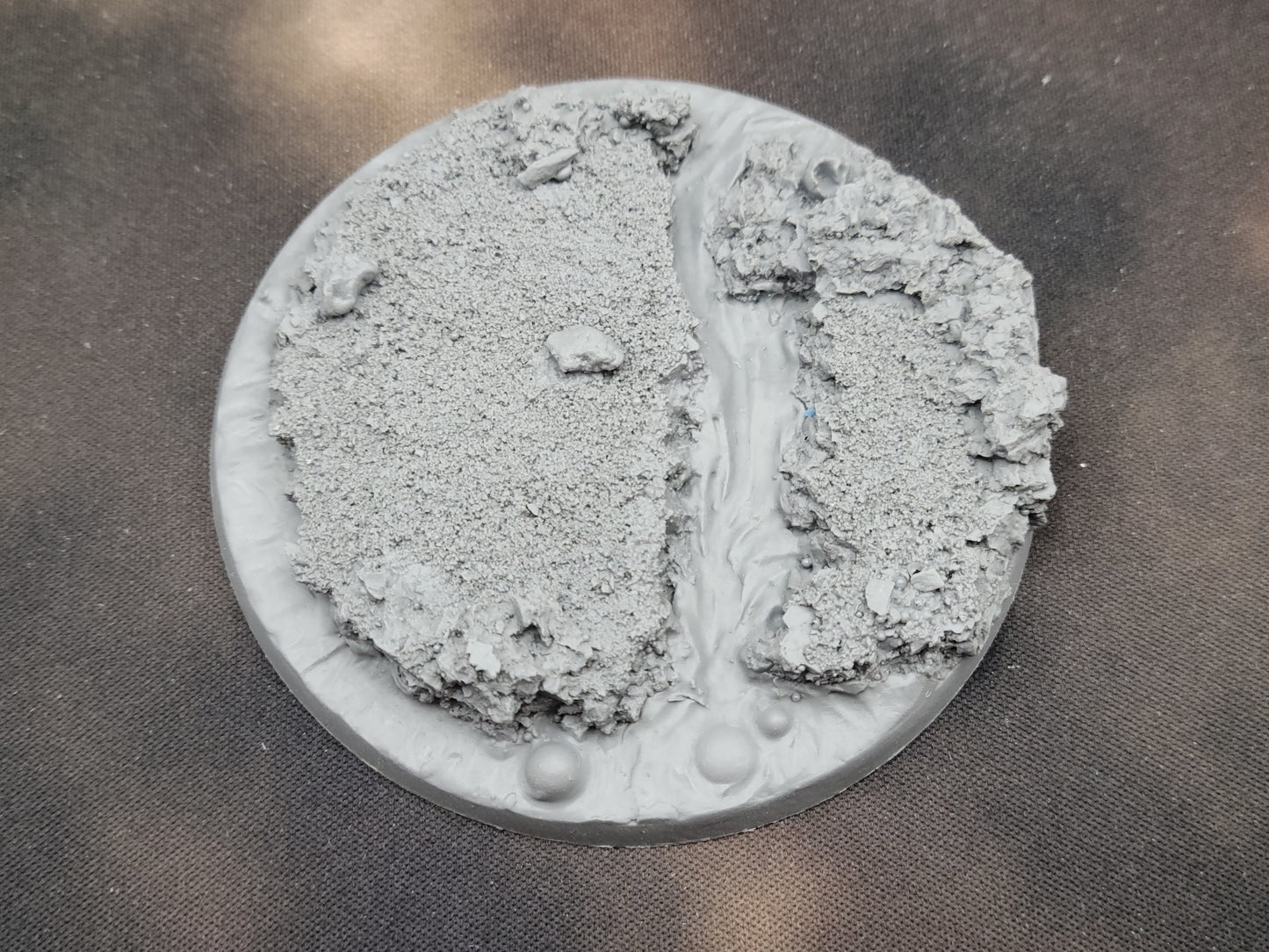 Lava Round - Round Bases